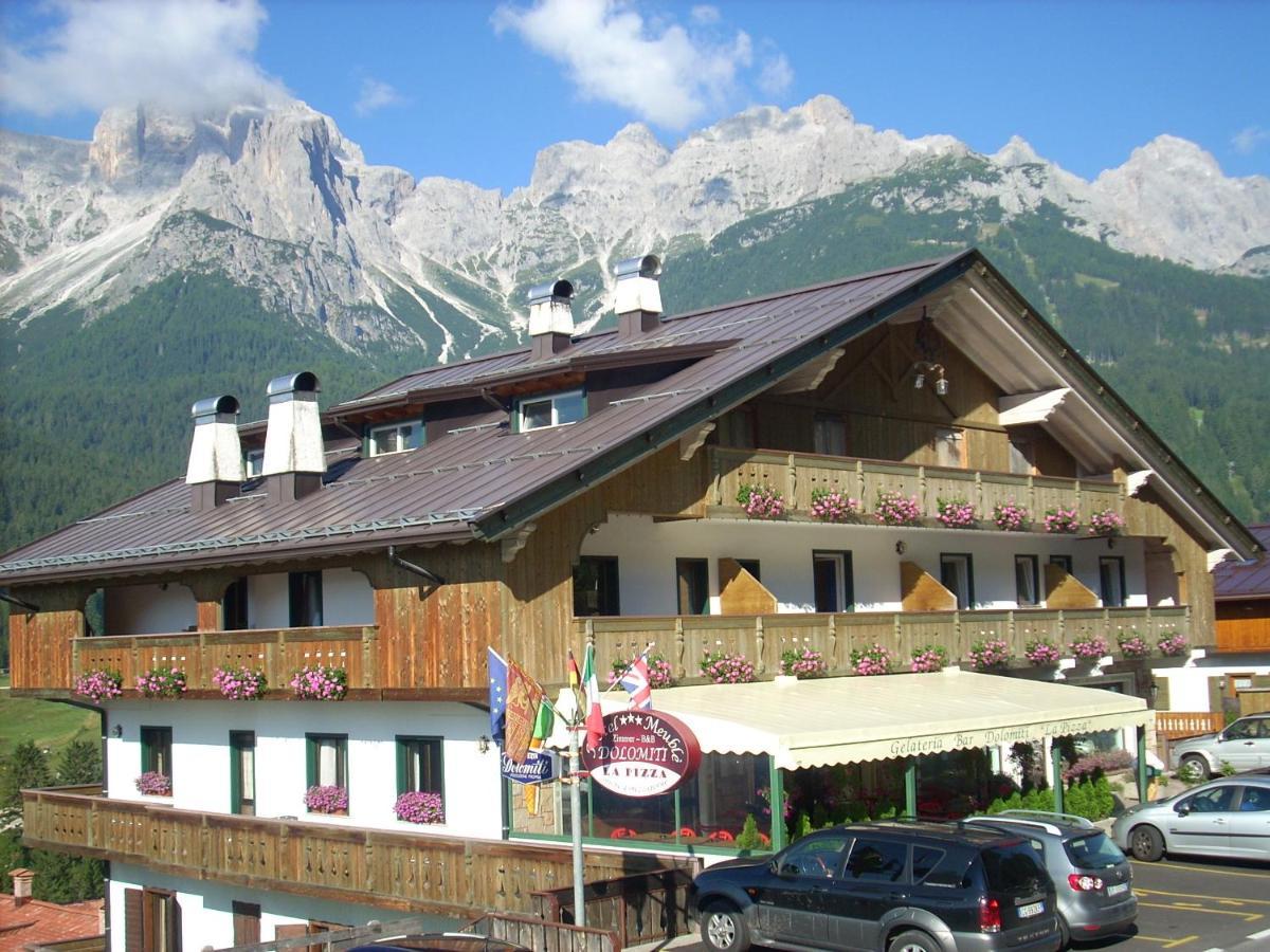 Hotel Dolomiti Di De Martin D Oscar โคเมลิโค ซุปเปริออเร ภายนอก รูปภาพ