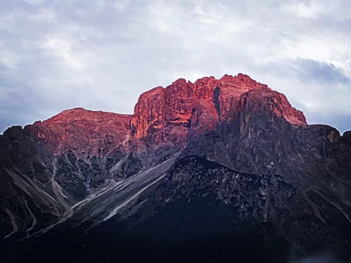 Hotel Dolomiti Di De Martin D Oscar โคเมลิโค ซุปเปริออเร ภายนอก รูปภาพ