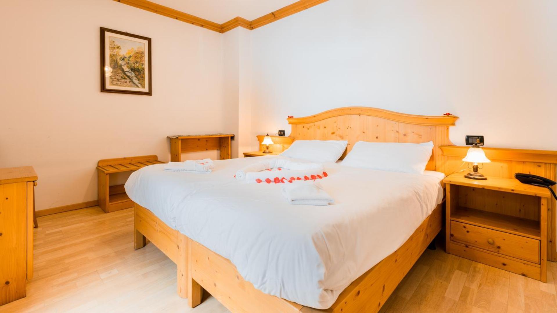 Hotel Dolomiti Di De Martin D Oscar โคเมลิโค ซุปเปริออเร ภายนอก รูปภาพ